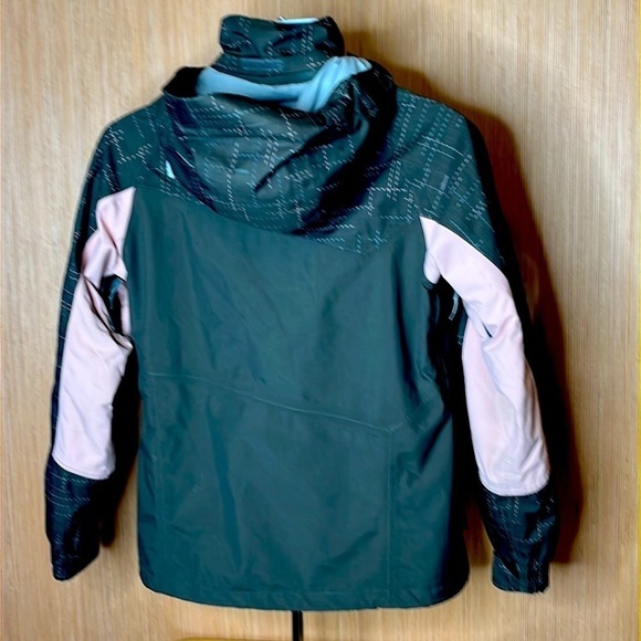 volcom women’s small ski/snowboard jacket, pink/taupe , in good condition - Picture 2 of 9